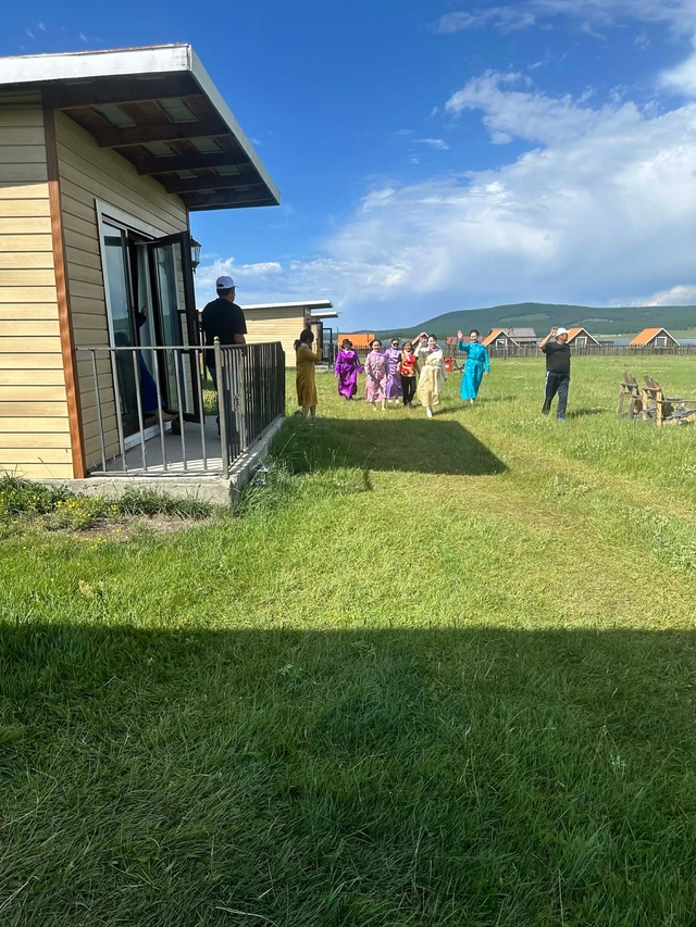 Khuvsgul House Outside with People