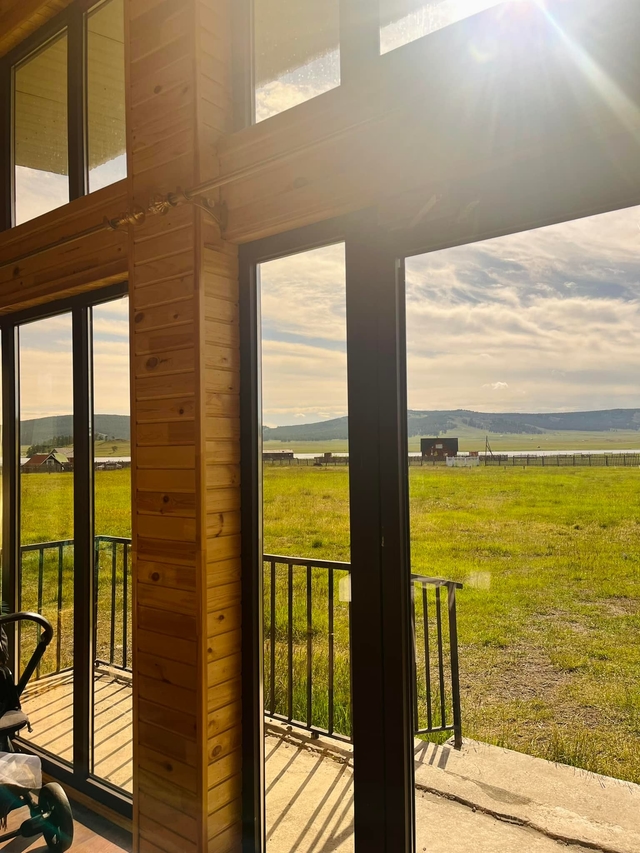 Khuvsgul Window Inside